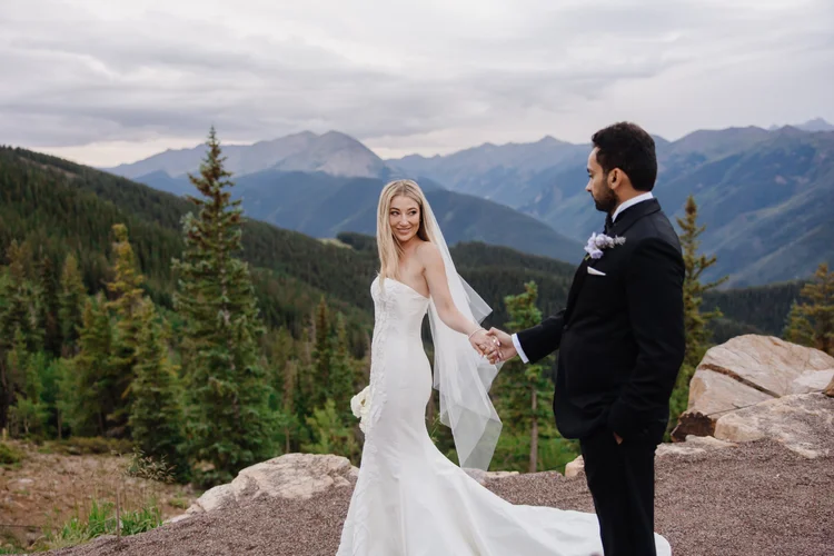 + Piper & Hunain – Aspen Destination Wedding